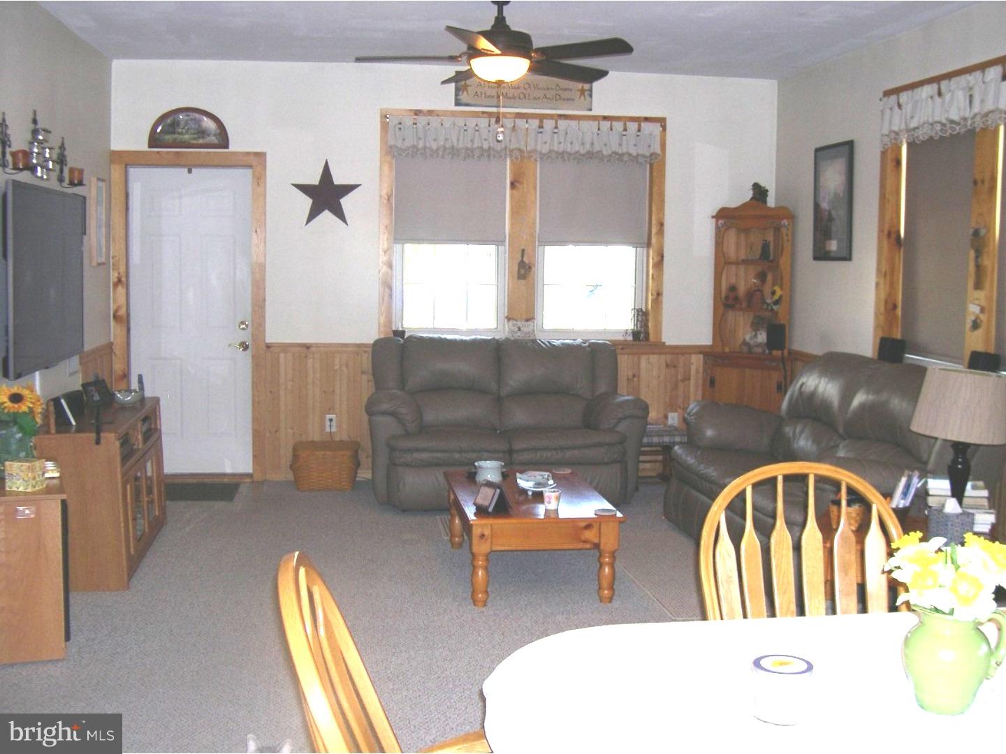 3710 Ridgeway Street Reading, PA 19605 - Photo 3 of 17 Living Room