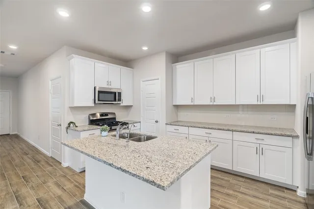 $2,500 | 429 Wydown Drive, Princeton, TX 75407