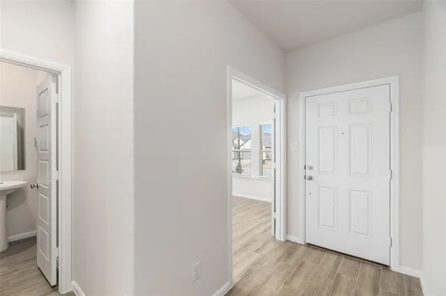 $2,500 | 429 Wydown Drive, Princeton, TX 75407