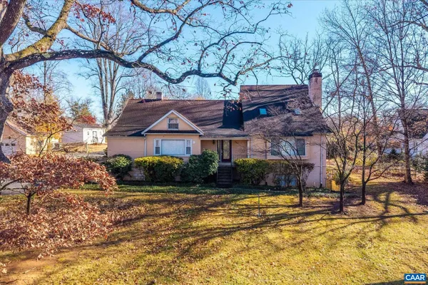 $675,000 | 989 Crozet Avenue, Crozet, VA 22932
