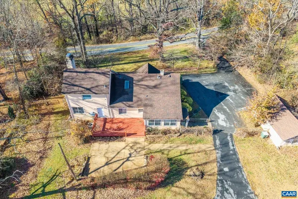 $675,000 | 989 Crozet Avenue, Crozet, VA 22932