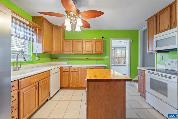 $675,000 | 989 Crozet Avenue, Crozet, VA 22932