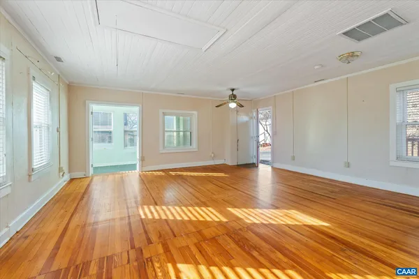 $675,000 | 989 Crozet Avenue, Crozet, VA 22932