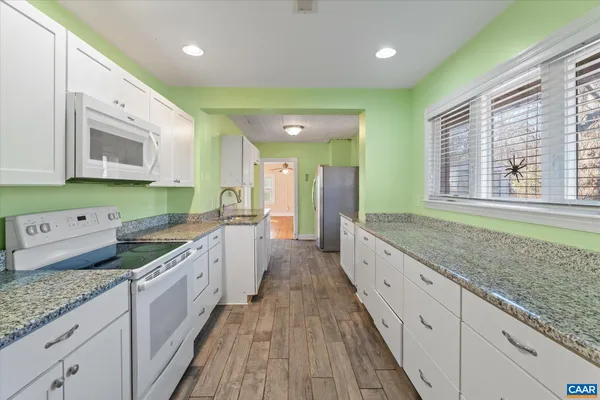 $675,000 | 989 Crozet Avenue, Crozet, VA 22932