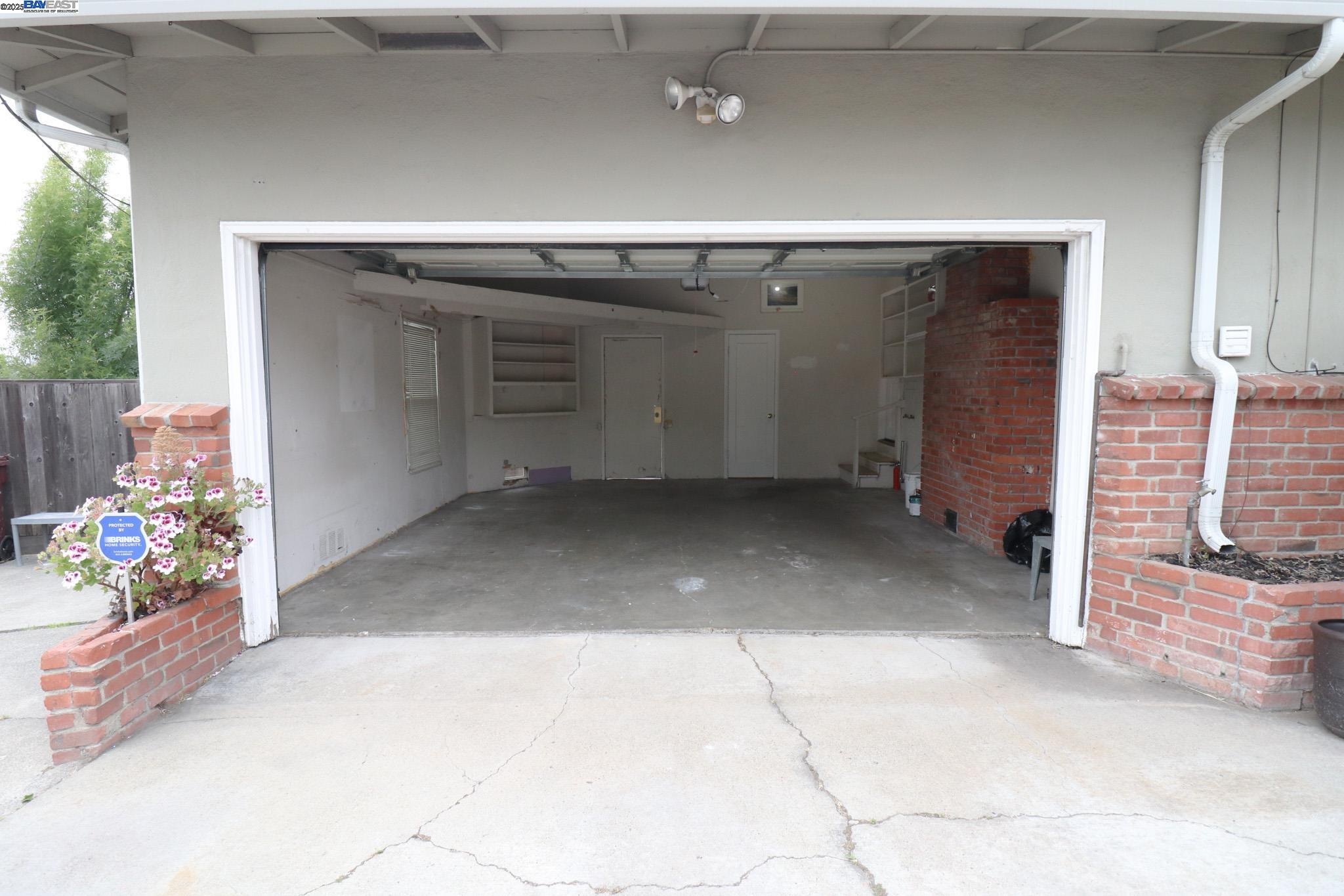 2272 Kelly Street Hayward, CA 94541 - Photo 32 of 32 a view of entryway