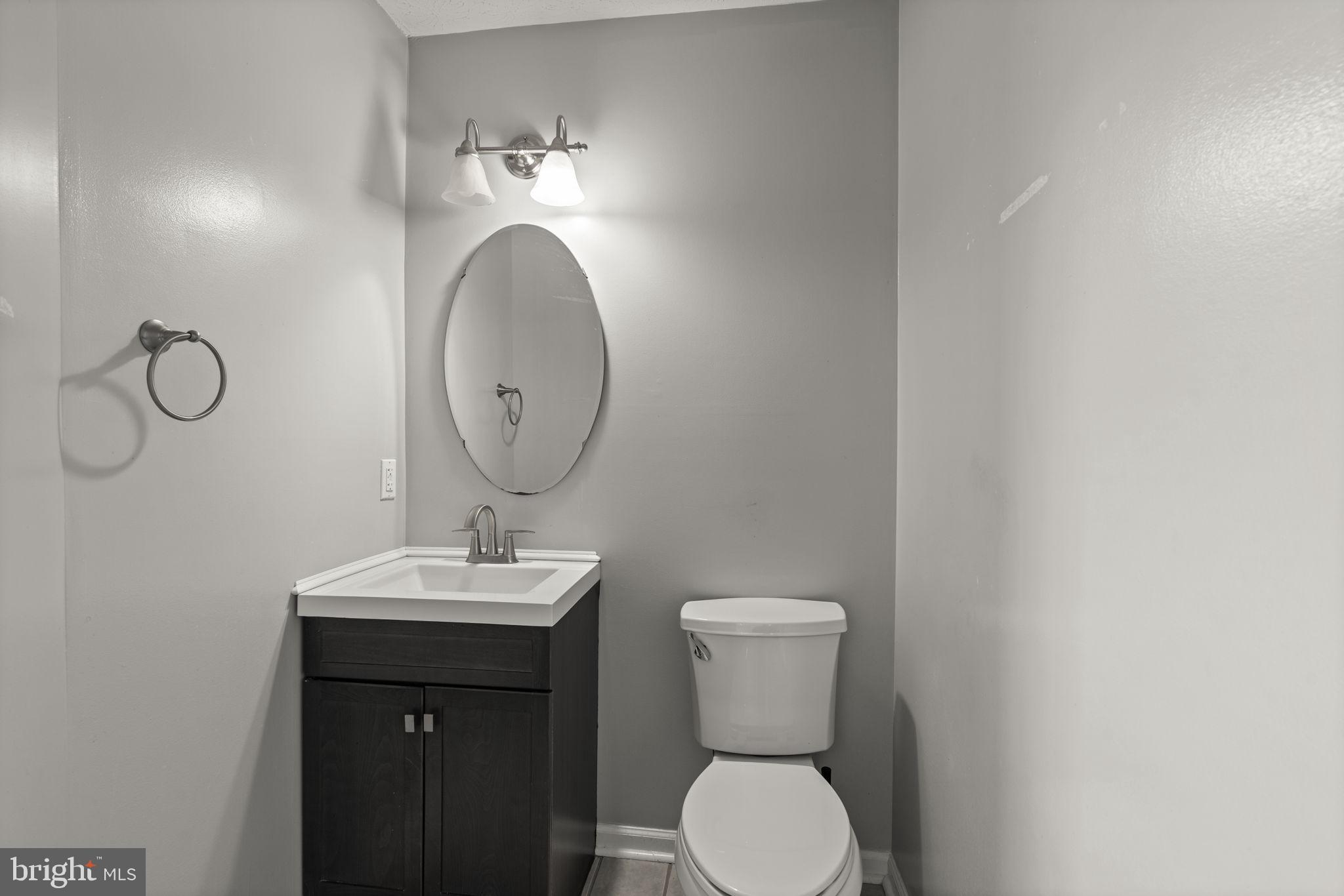 5030 Finsbury Road Rosedale, MD 21237 - Photo 13 of 43