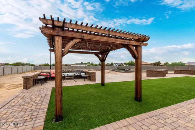 $1,100,000 | 19731 West Amelia Avenue, Buckeye, AZ 85396