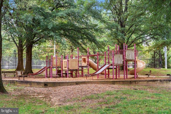 3835 Doc Berlin Drive, Unit 42 Silver Spring, MD 20906 - Photo 24 of 28