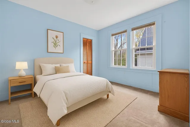 $349,900 | 1158 Hedgewood Lane, Niskayuna, NY 12309