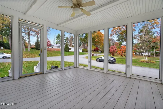 $349,900 | 1158 Hedgewood Lane, Niskayuna, NY 12309