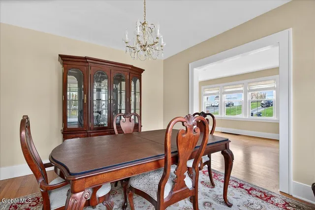 $349,900 | 1158 Hedgewood Lane, Niskayuna, NY 12309