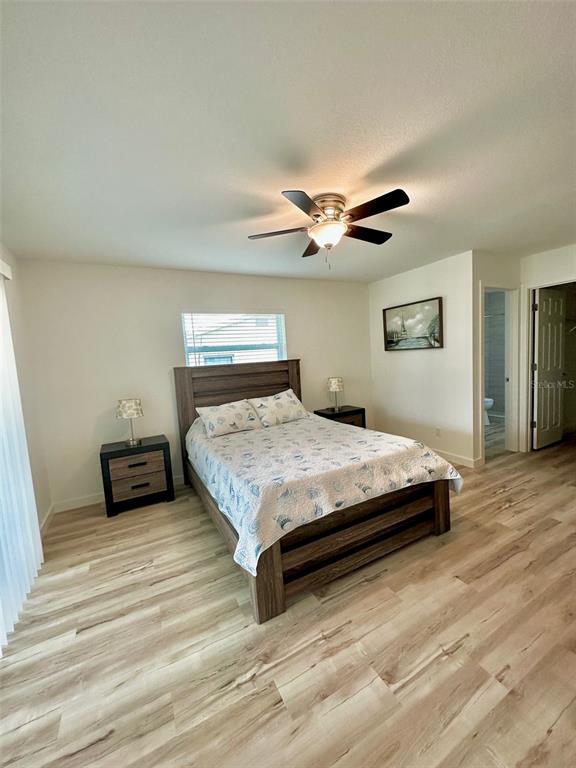 1045 Cumberland Road Venice, FL 34293 - Photo 16 of 33