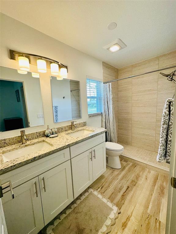 1045 Cumberland Road Venice, FL 34293 - Photo 19 of 33