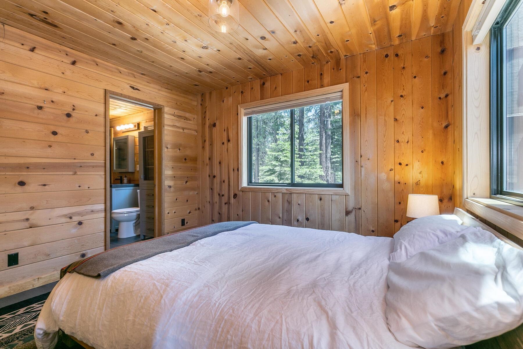 12279 Bennett Flat Road Truckee, CA 96161 - Photo 16 of 20 Gallery Image 16
