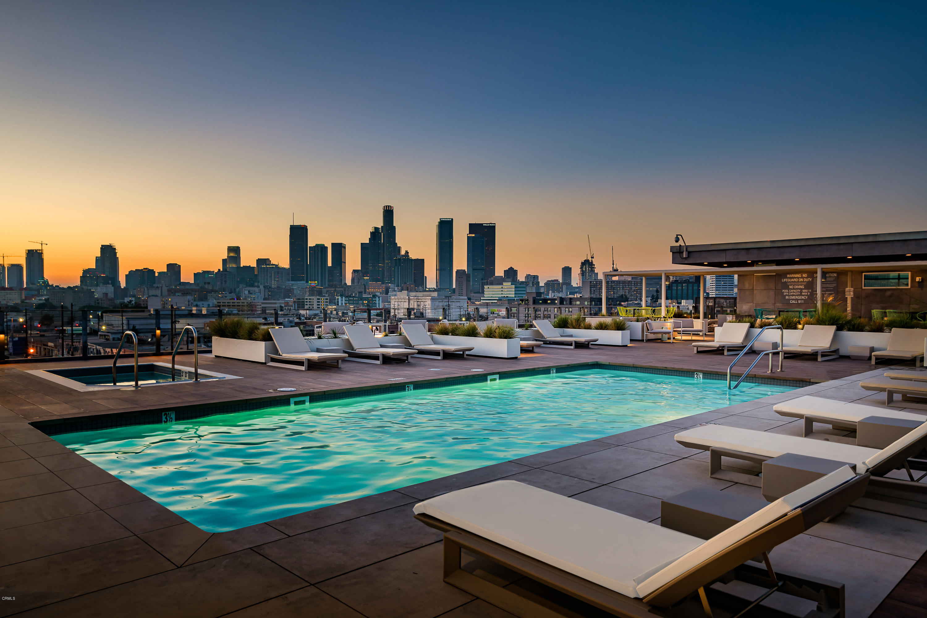 527 Molino Street, Unit 304 Los Angeles, CA 90013 - Photo 1 of 40 BarkerBlockRooftop_MLS (1 of 30)