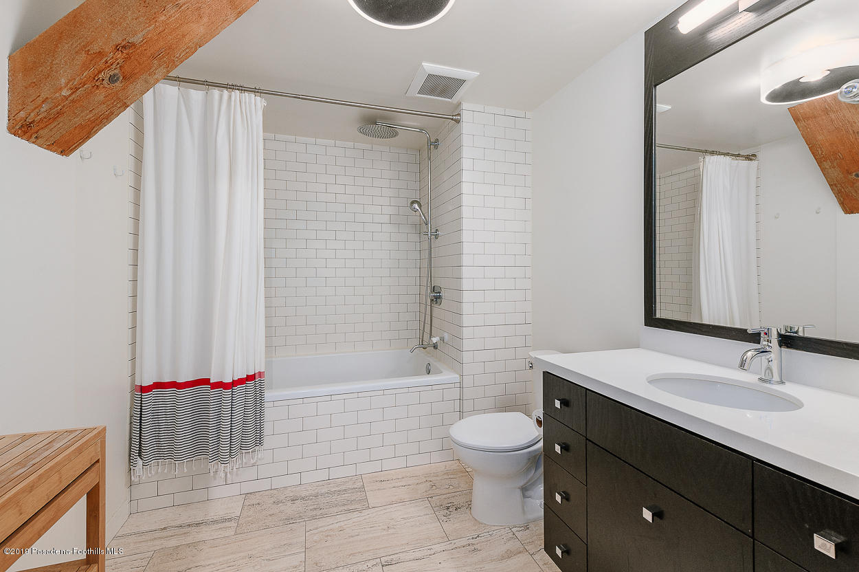 527 Molino Street, Unit 304 Los Angeles, CA 90013 - Photo 19 of 40 527 Molino St #304-017-web