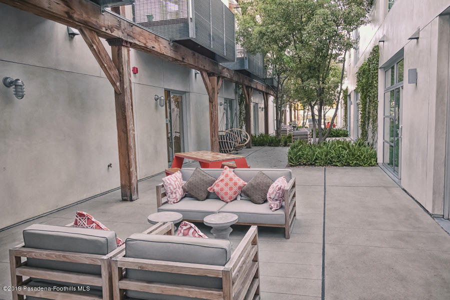 527 Molino Street, Unit 304 Los Angeles, CA 90013 - Photo 22 of 40 _MG_0107-Edit-2