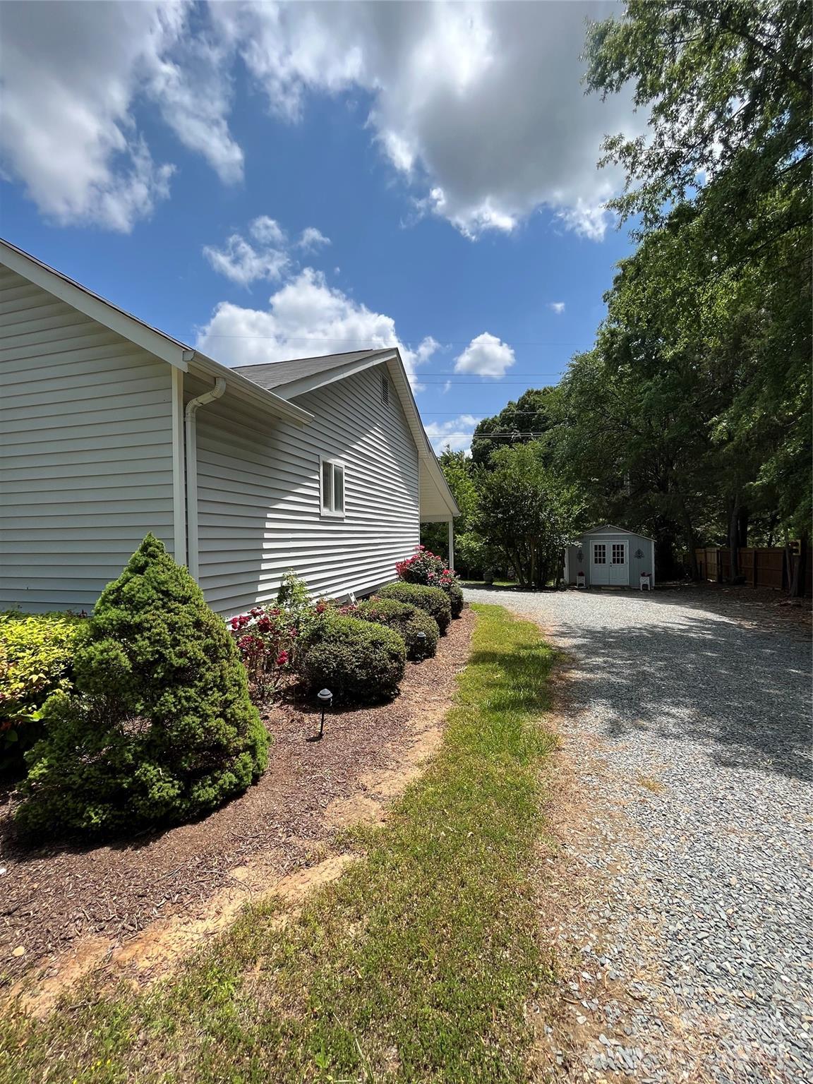 2416 Secrest Short Cut Road Monroe, NC 28110 - Photo 5 of 46 Gallery Image 5