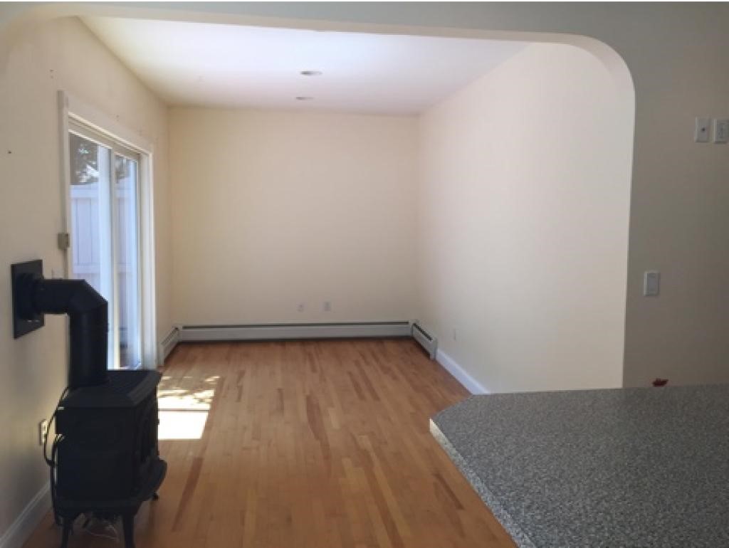 573 Hanover Street Manchester, NH 03104 - Photo 14 of 15 Gallery Image 14