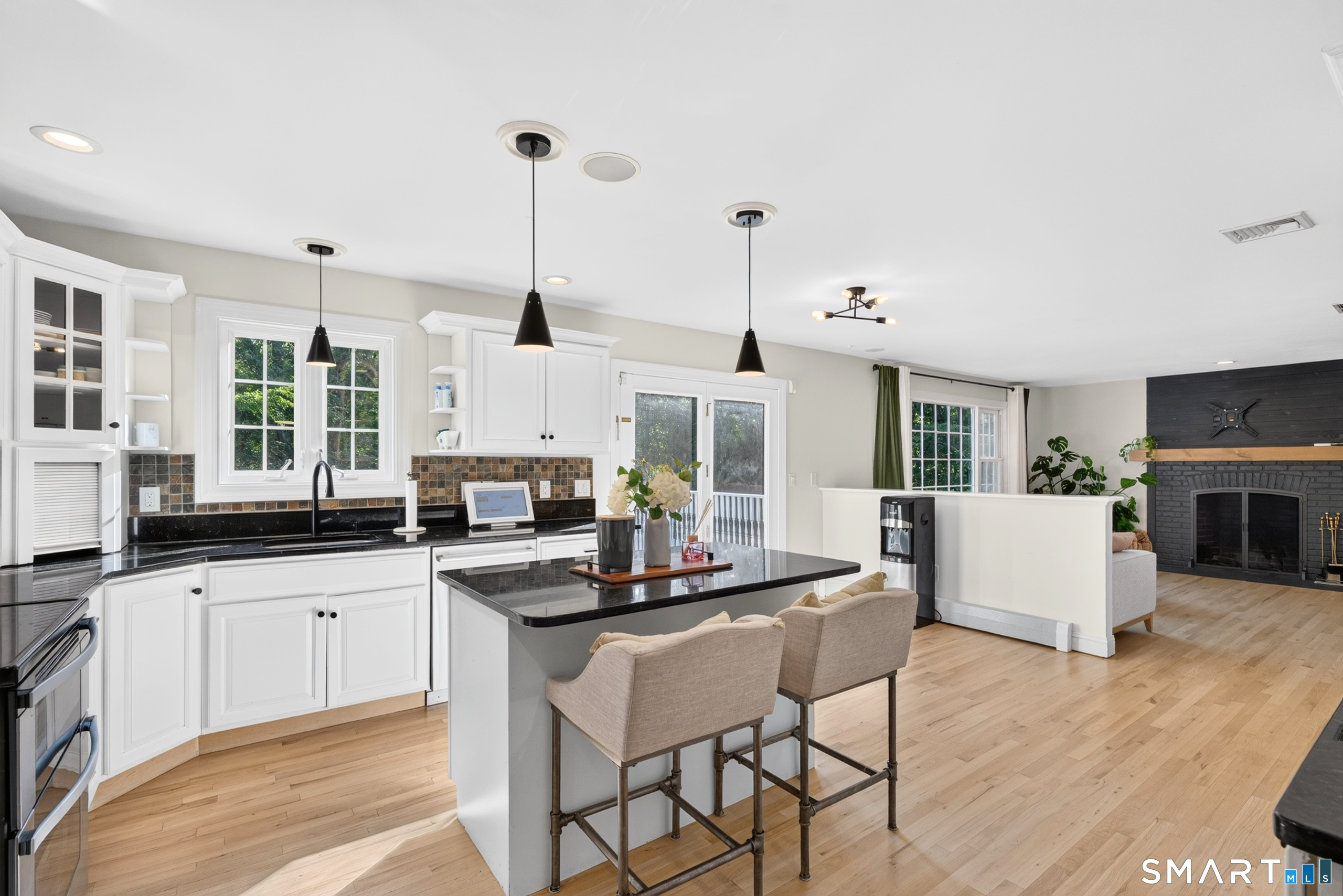 15 Purdy Station Road Newtown, CT 06470 - Photo 15 of 40 Kitchen
