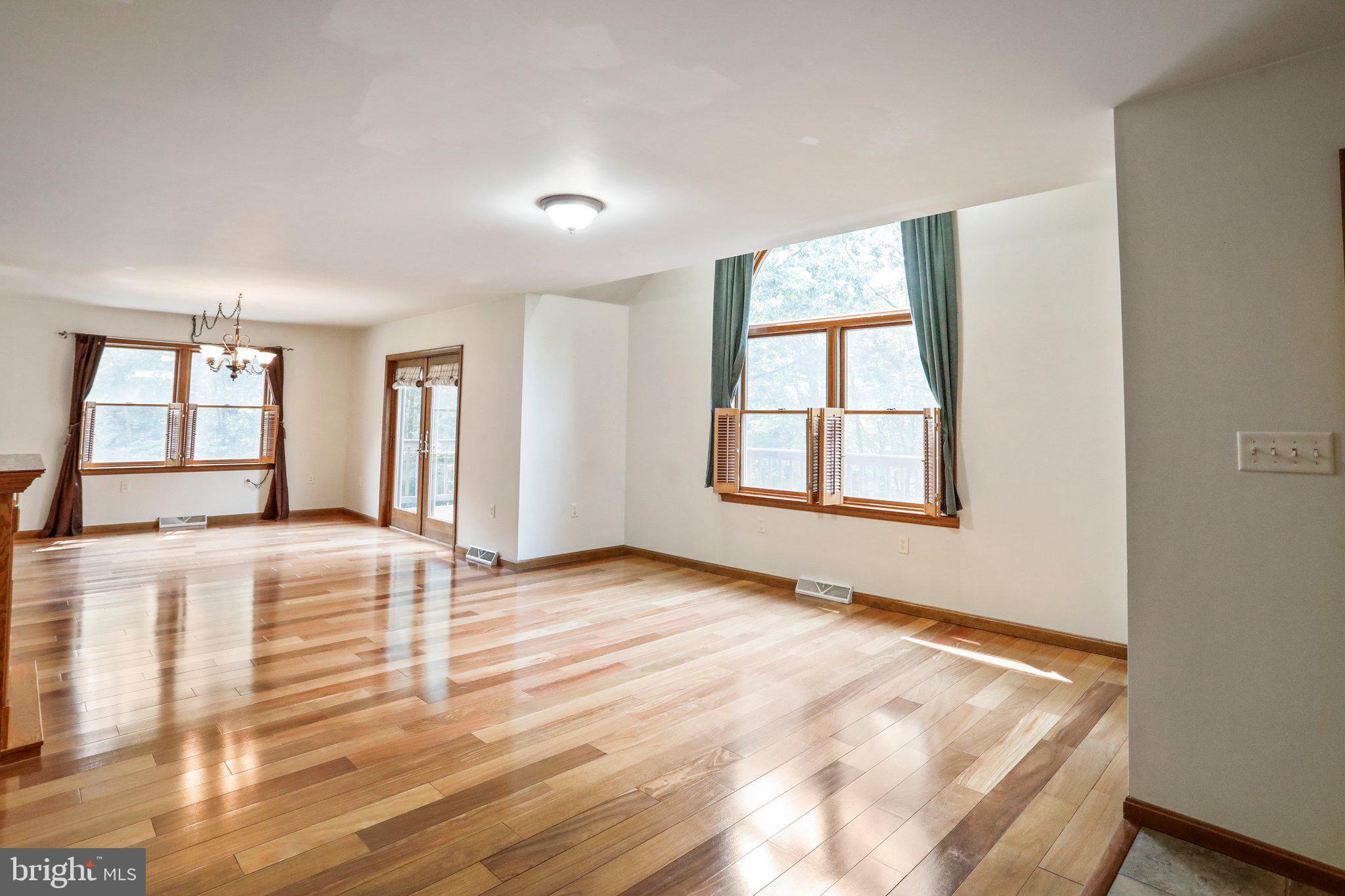 15044 Cold Spring Road Orrstown, PA 17244 - Photo 9 of 83