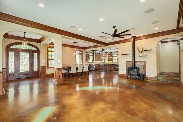 $950,000 | 5022 Riverview Drive, Unit CR930, Alvin, TX 77511