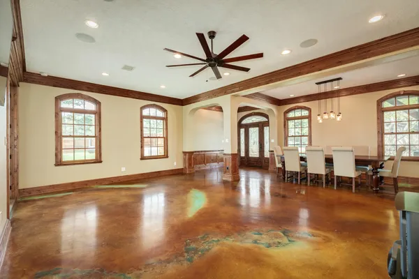 $950,000 | 5022 Riverview Drive, Unit CR930, Alvin, TX 77511