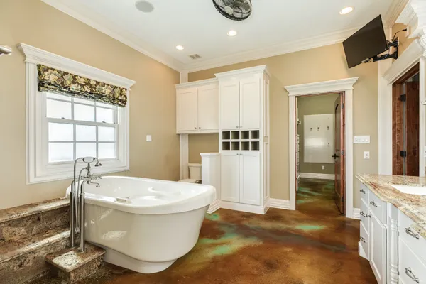 $950,000 | 5022 Riverview Drive, Unit CR930, Alvin, TX 77511