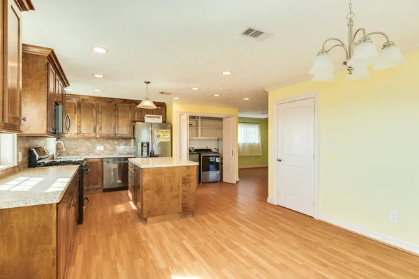 $950,000 | 5022 Riverview Drive, Unit CR930, Alvin, TX 77511