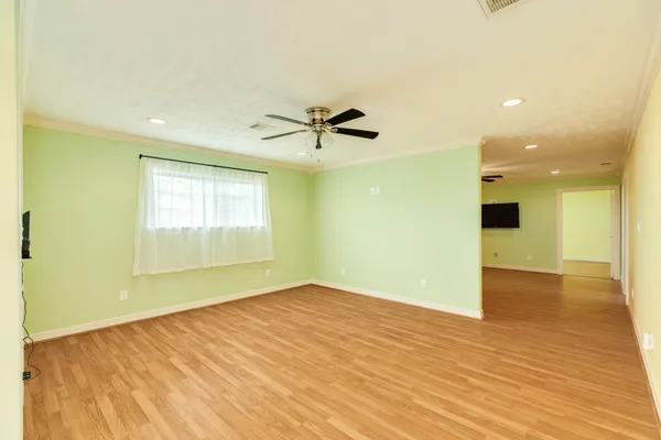 $950,000 | 5022 Riverview Drive, Unit CR930, Alvin, TX 77511