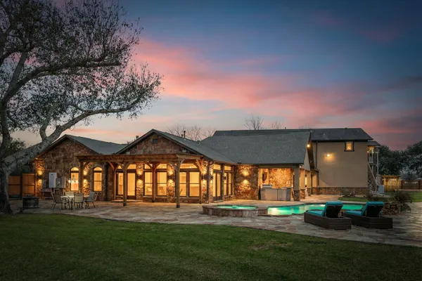 $950,000 | 5022 Riverview Drive, Unit CR930, Alvin, TX 77511