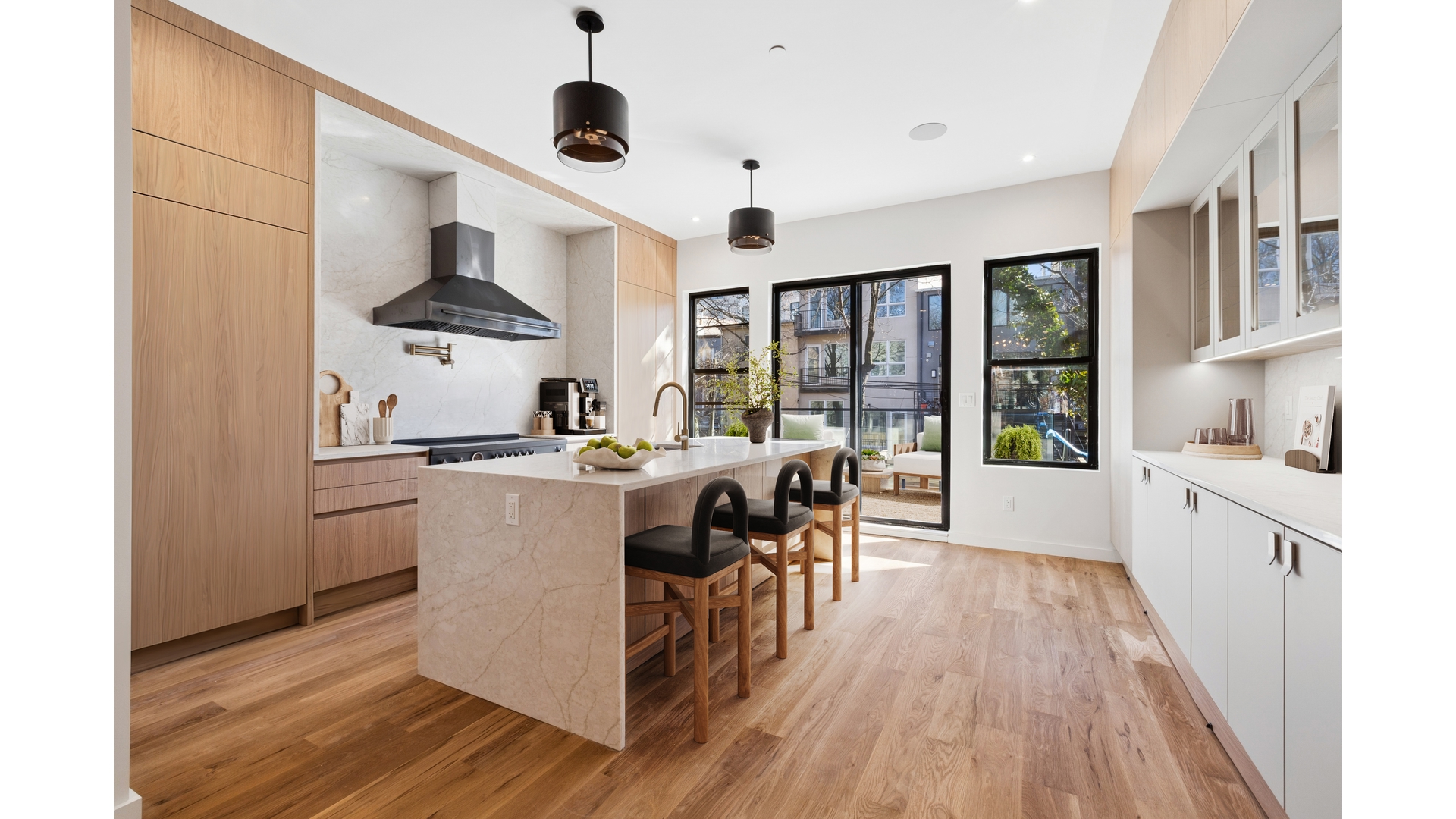 1506 Pacific Street Brooklyn, NY 11213 - Photo 3 of 37