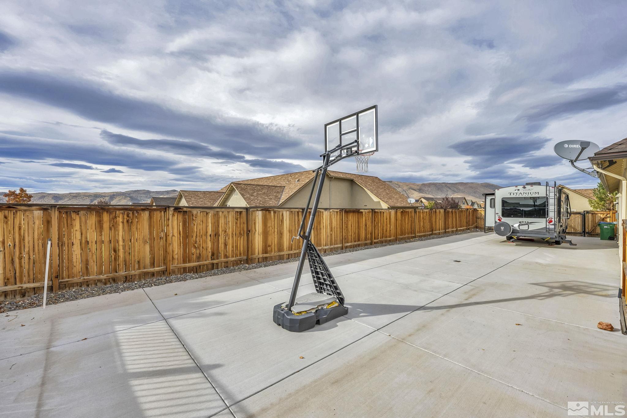 320 Shady Valley Road Sparks, NV 89441 - Photo 33 of 39 Photo 34