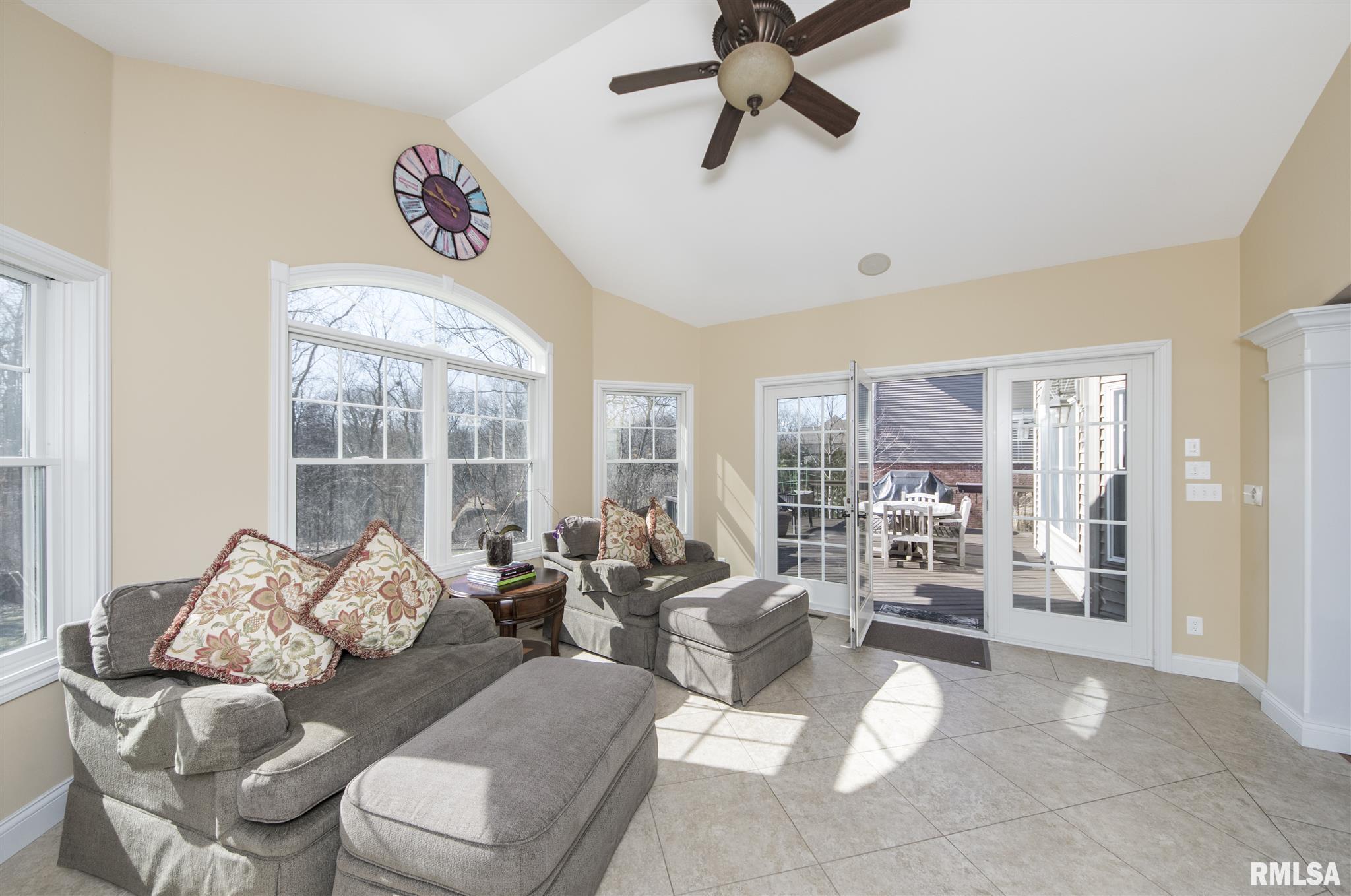 919 Copperpoint Drive Dunlap, IL 61525 - Photo 14 of 50