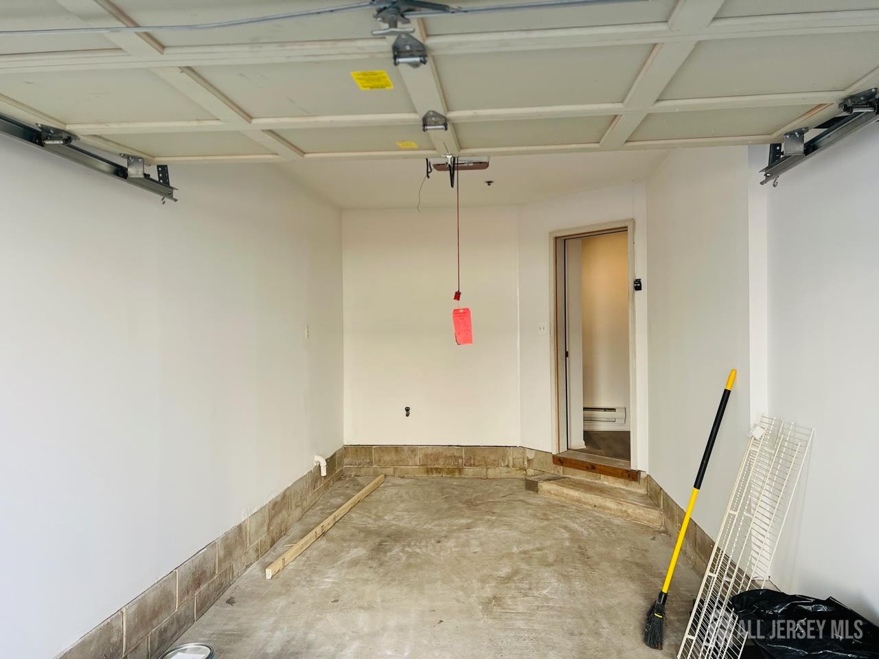 41 Prestwick Way Edison, NJ 08820 - Photo 17 of 17