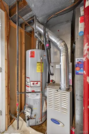 $244,900 | 1503 Whispering Creek Drive, Ballwin, MO 63021