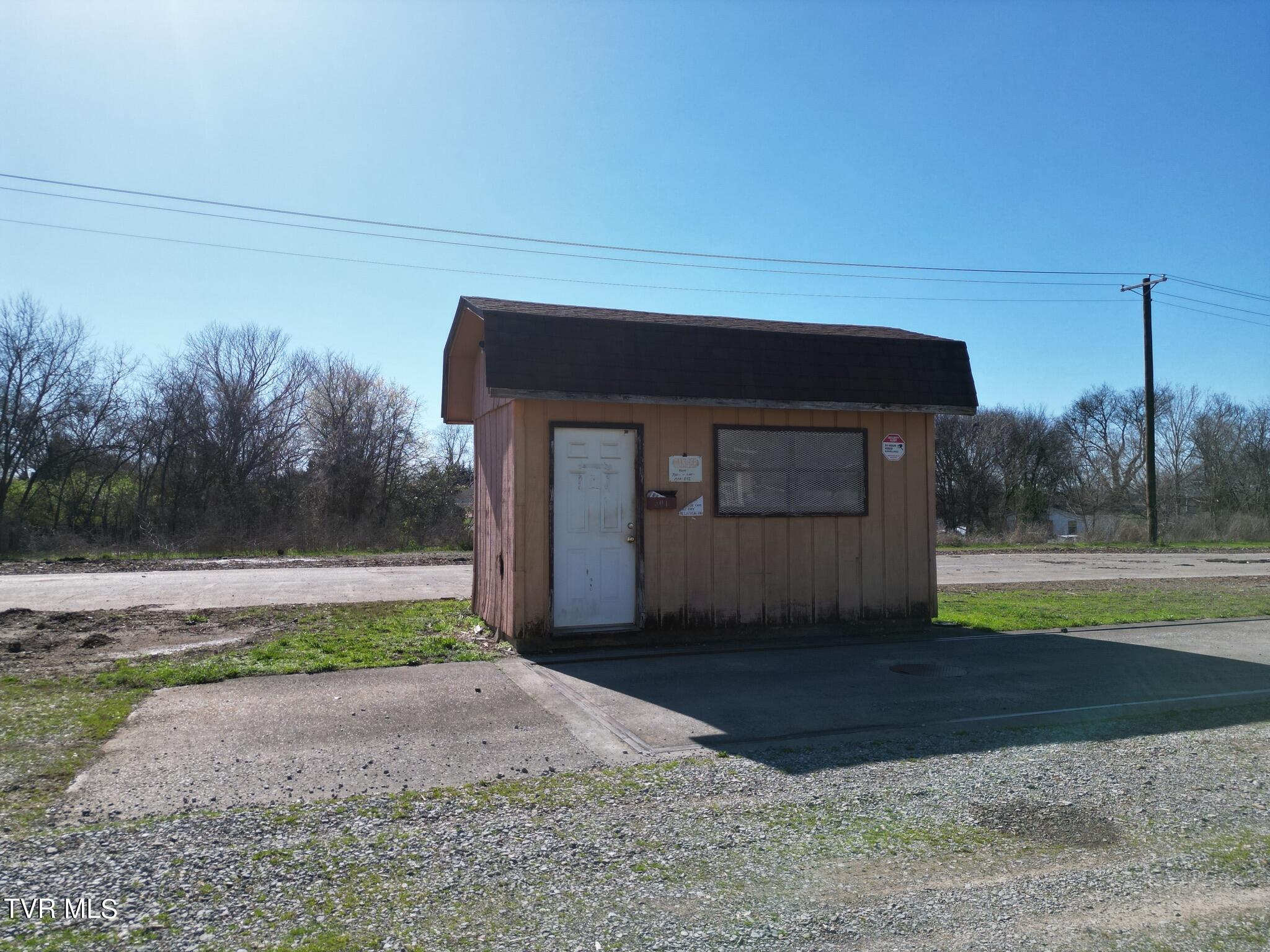 501 Wright Road Maryville, TN 37804 - Photo 12 of 12 25055171-5FA5-49A7-8183-3EFF8B959B90