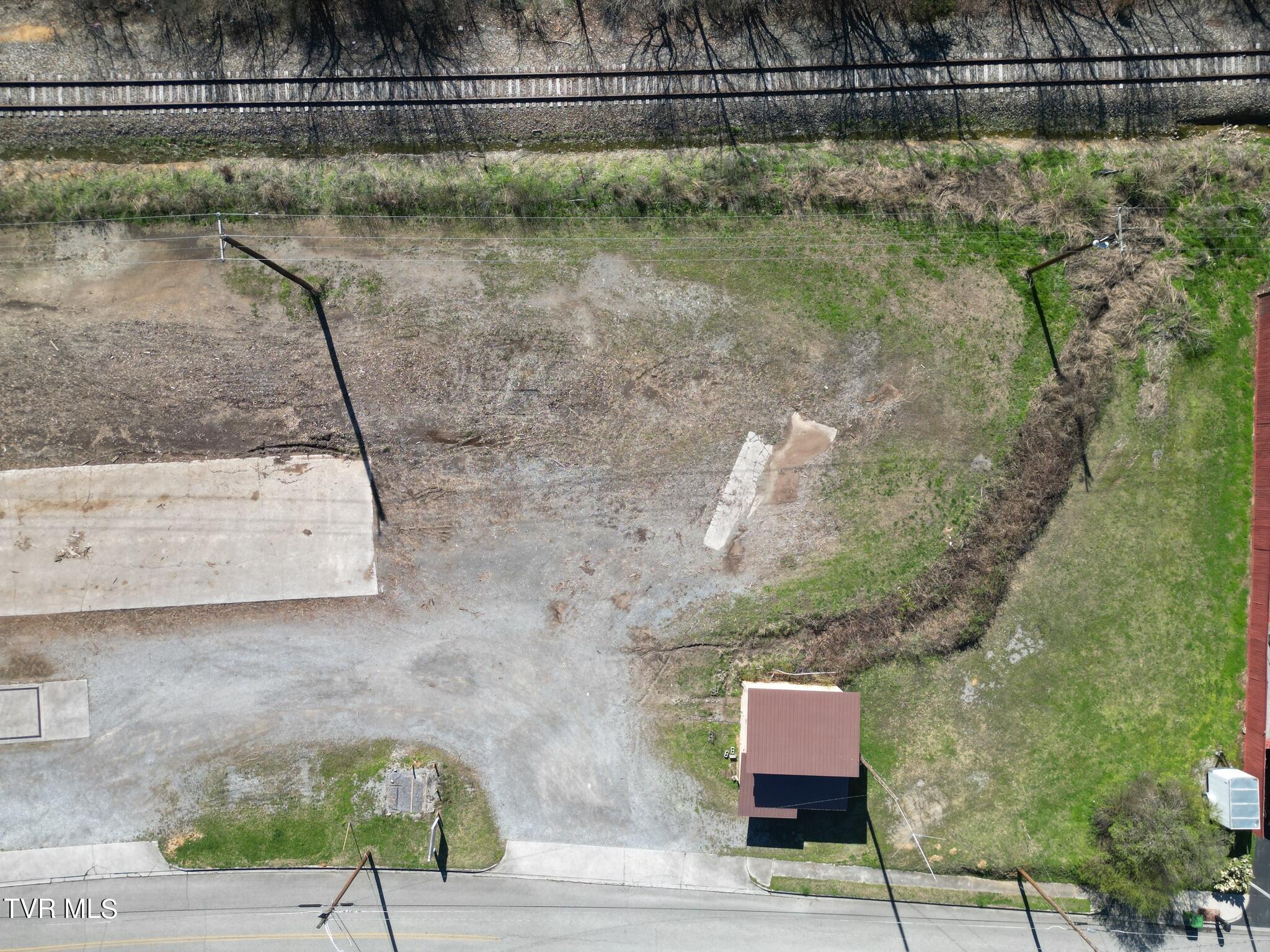 501 Wright Road Maryville, TN 37804 - Photo 4 of 12 91B5B619-5E79-4D0E-A3A7-BCEC227169AB