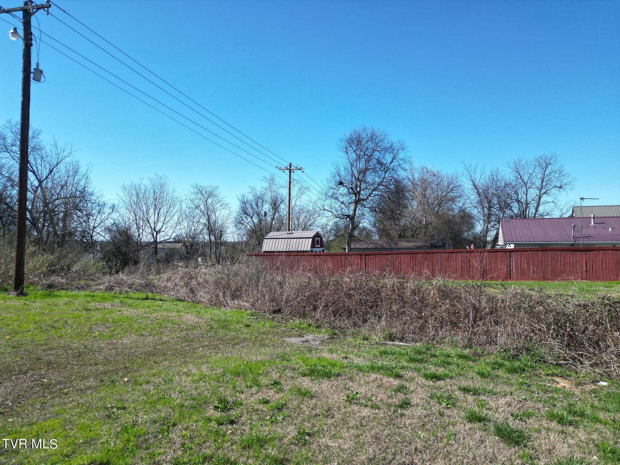 501 Wright Road Maryville, TN 37804 - Photo 7 of 12 FBD22C9F-77EC-4213-9B1A-1FDEE2A44DD2