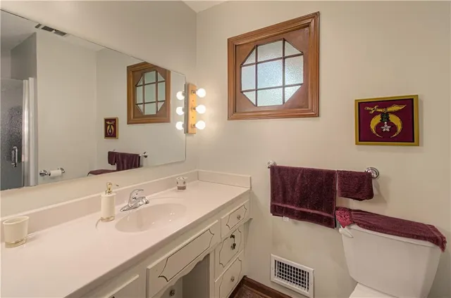 $275,000 | 14600 East 43rd Street South, Independence, MO 64055