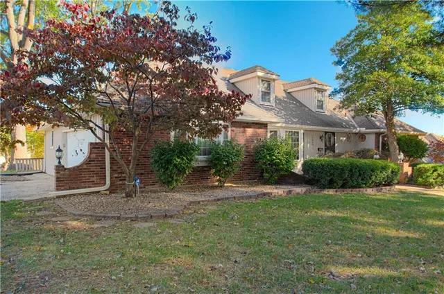 $275,000 | 14600 East 43rd Street South, Independence, MO 64055