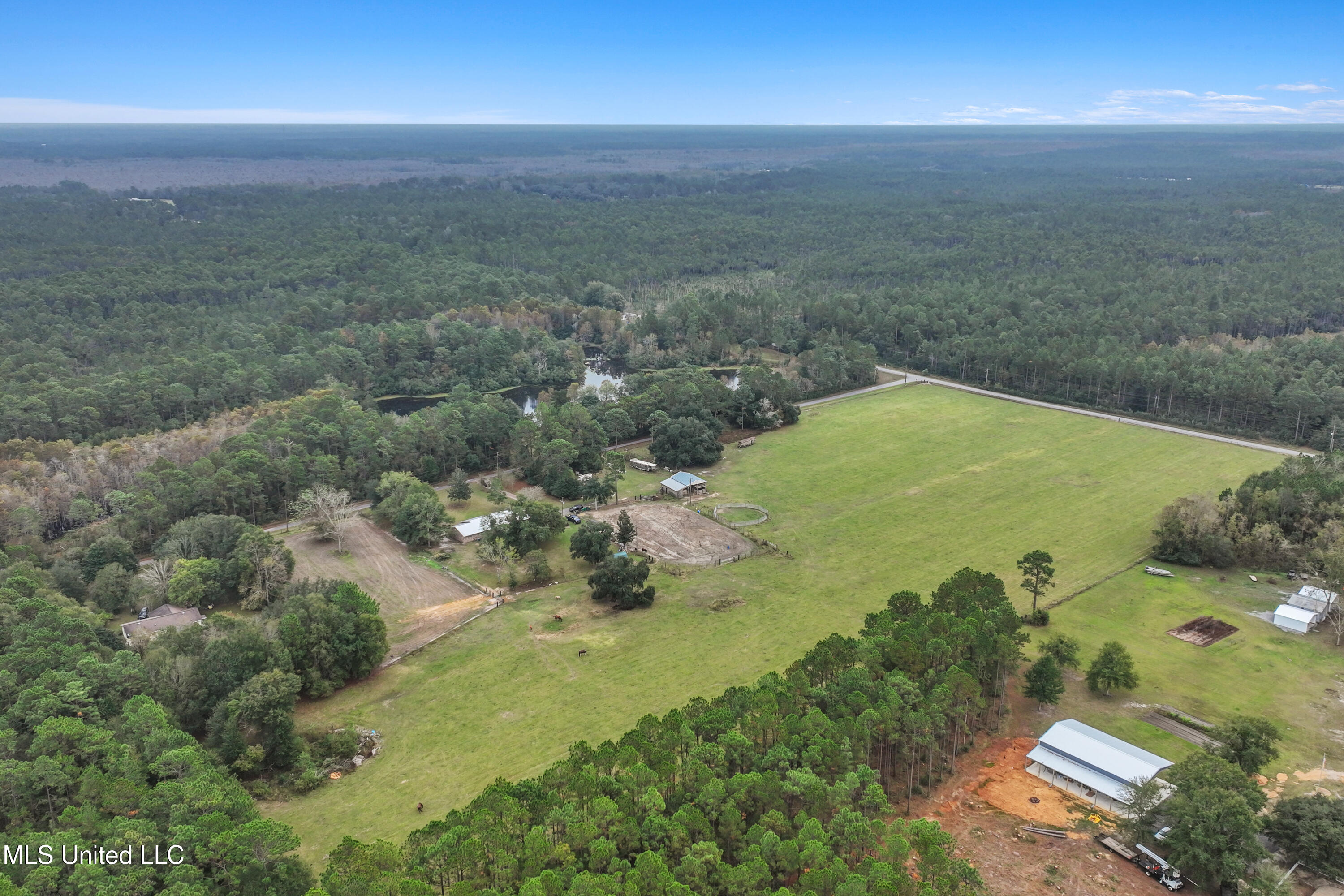 9021 Hollow Brook Road Moss Point, MS 39562 - Photo 44 of 47 044