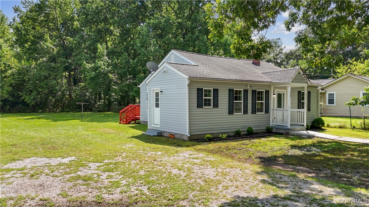 3605 Dupuy Road Petersburg, VA 23803 - Photo 3 of 31 View of front of house with a shingled roof, a fro