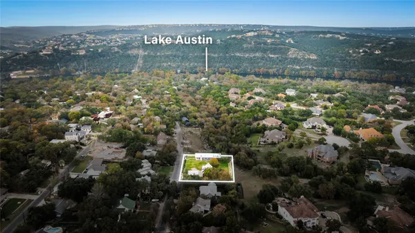 $1,839,000 | 2703 De Soto Drive, Austin, TX 78733