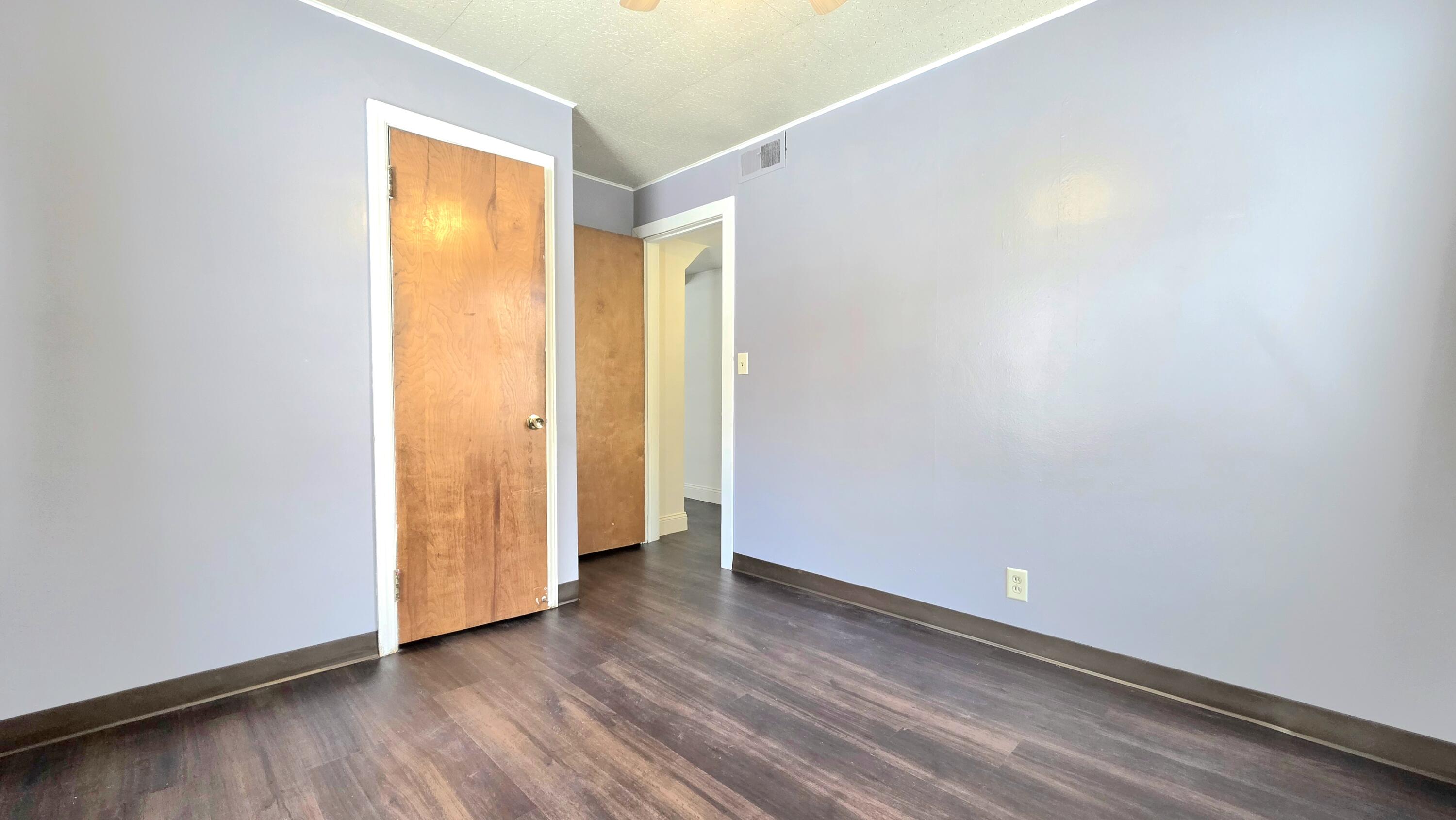 2426 Midday Street Jackson, MI 49203 - Photo 17 of 30 20260102_132842