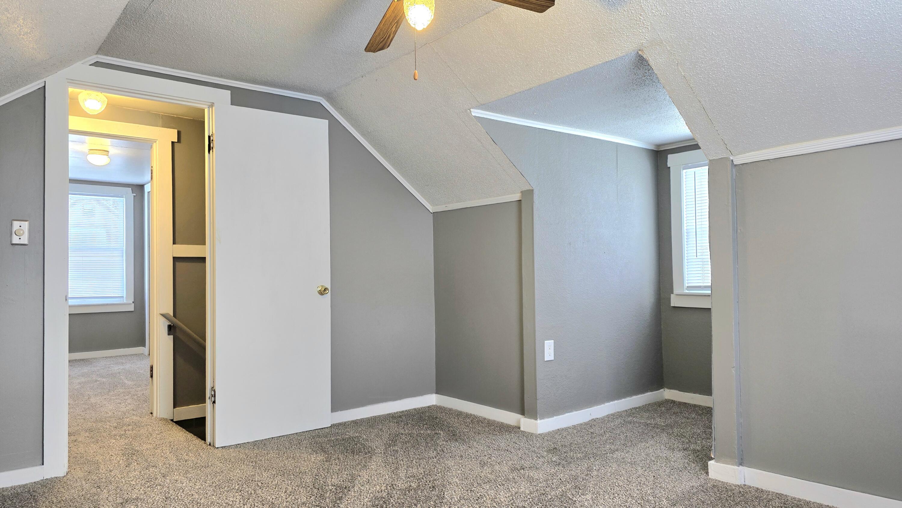 2426 Midday Street Jackson, MI 49203 - Photo 20 of 30 20260102_133125