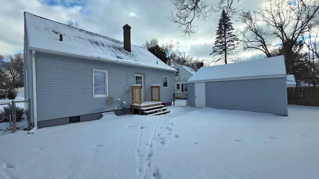 $159,900 | 2426 Midday Street, Jackson, MI 49203