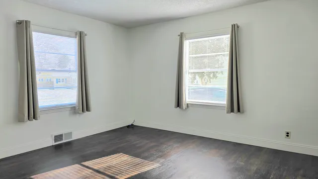 $159,900 | 2426 Midday Street, Jackson, MI 49203