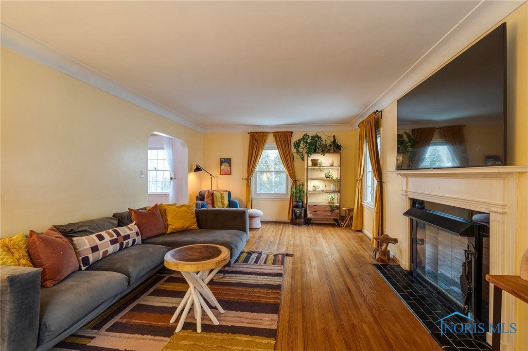 3320 Kirkwall Road Toledo, OH 43606 - Photo 6 of 33 Gallery Image 6