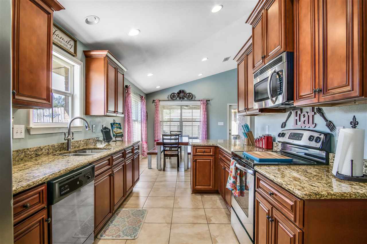9649 Woolrich Avenue Fairhope, AL 36532 - Photo 24 of 36